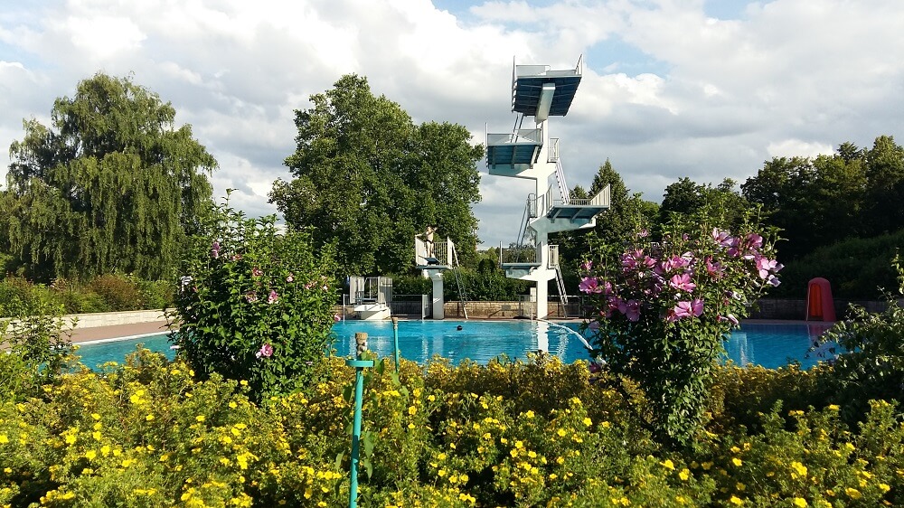 Dallenbergbad Sprungtürme-Foto-Sigute Wosch