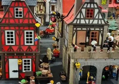In der Playmobil Ausstellung im Residenzschloss Mergentheim wird auch das Mittelalter lebendig